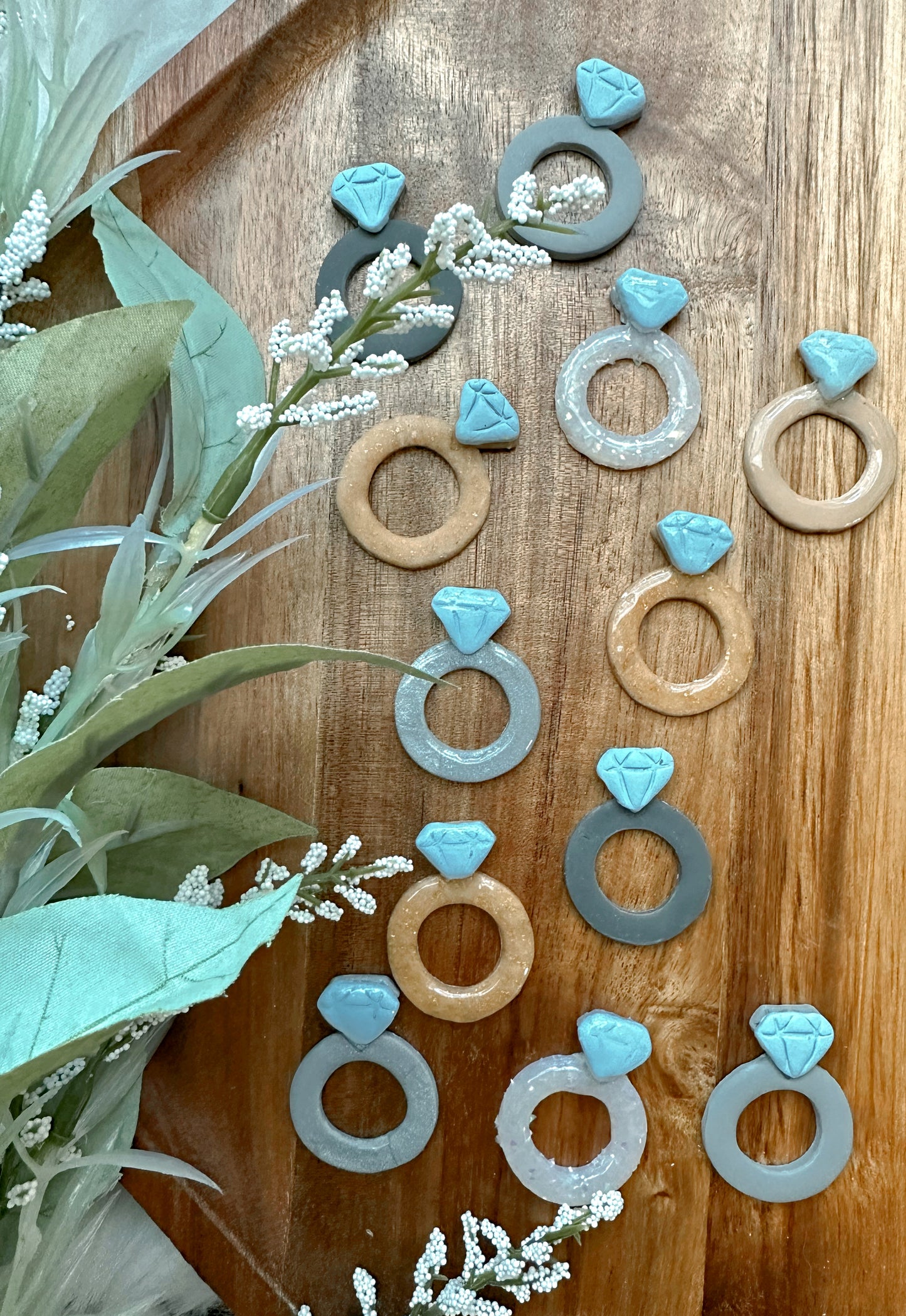 Engagement ring π dangles