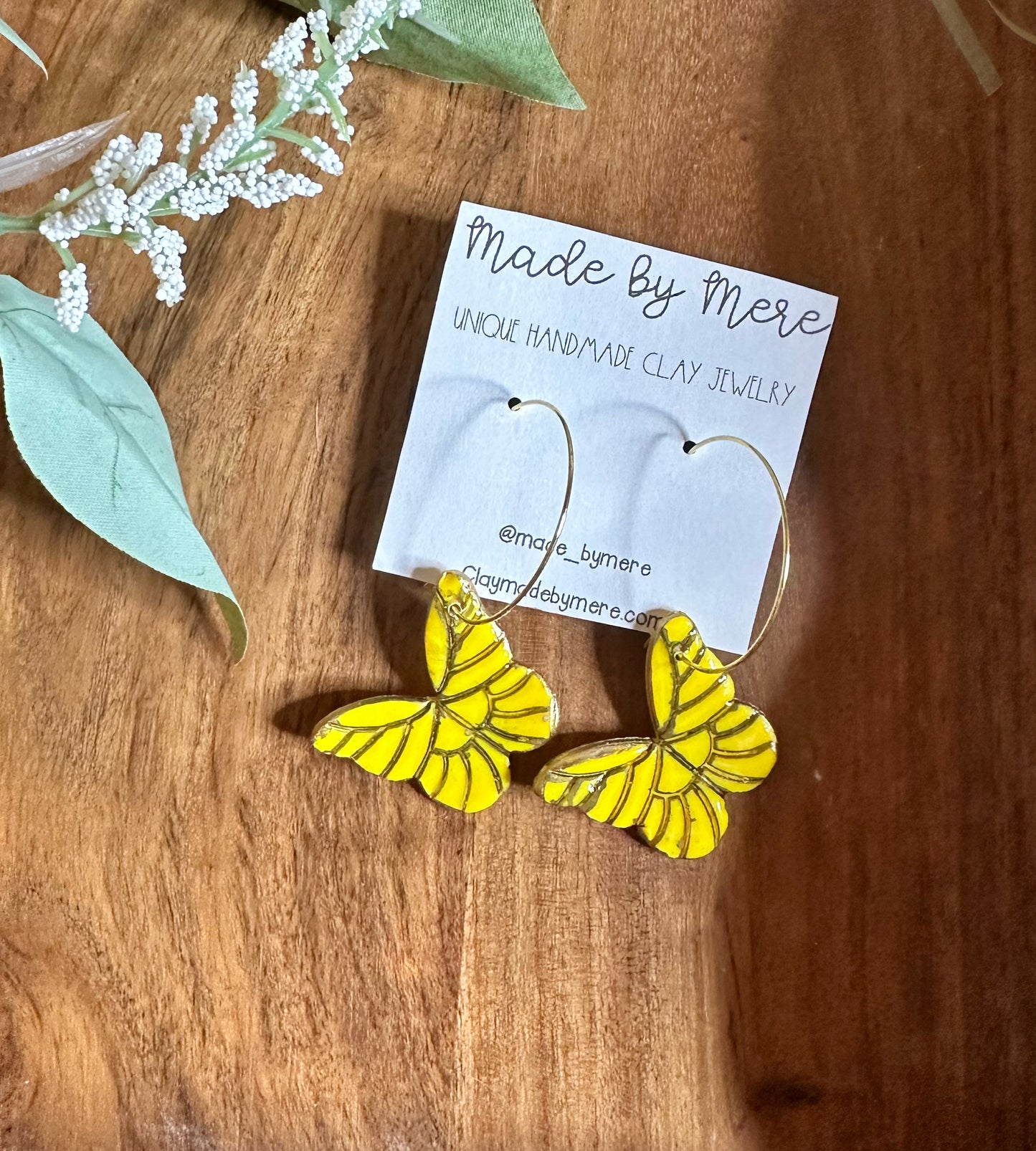 Bright bugs dangles