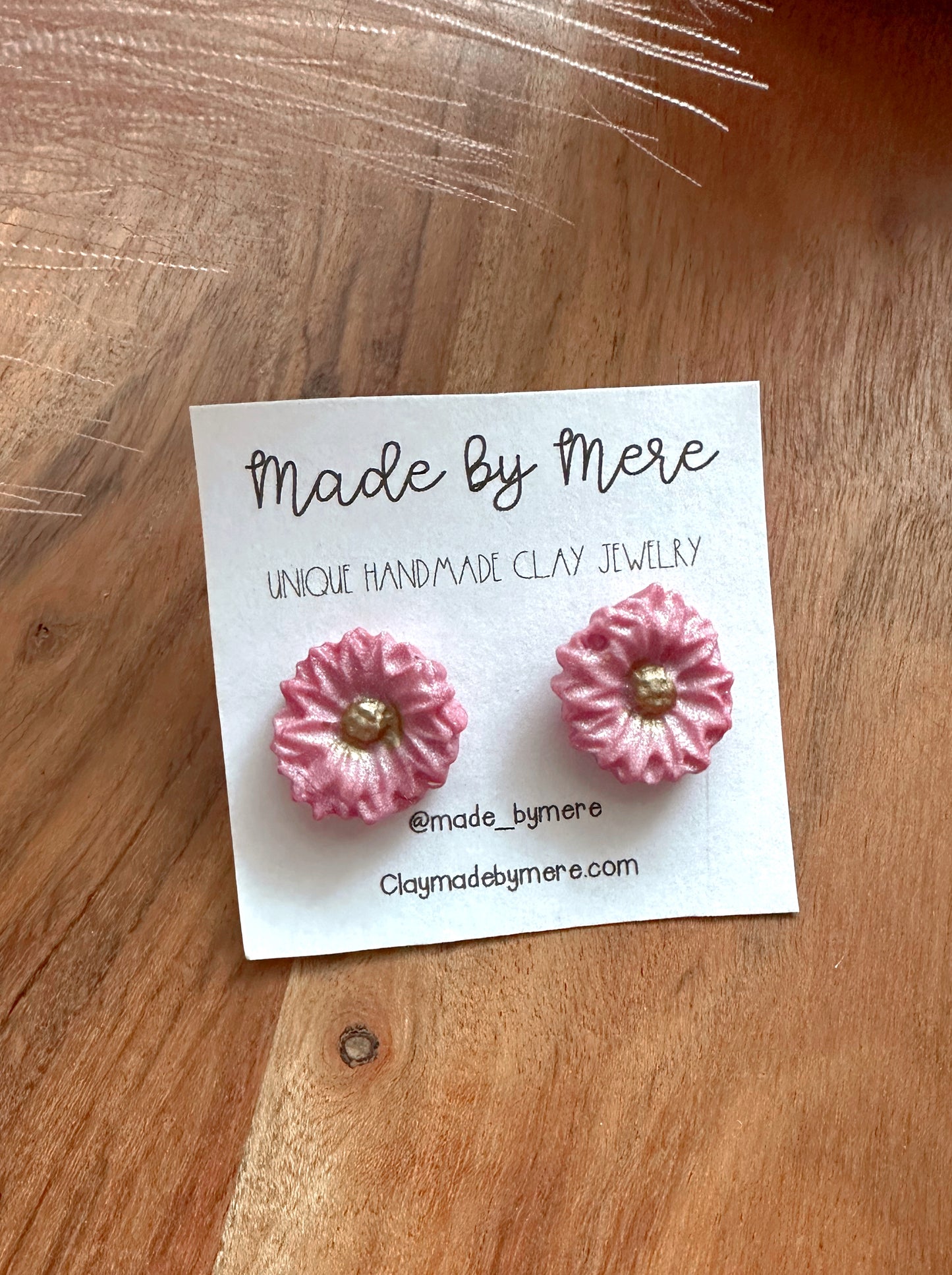 Spring flower studs