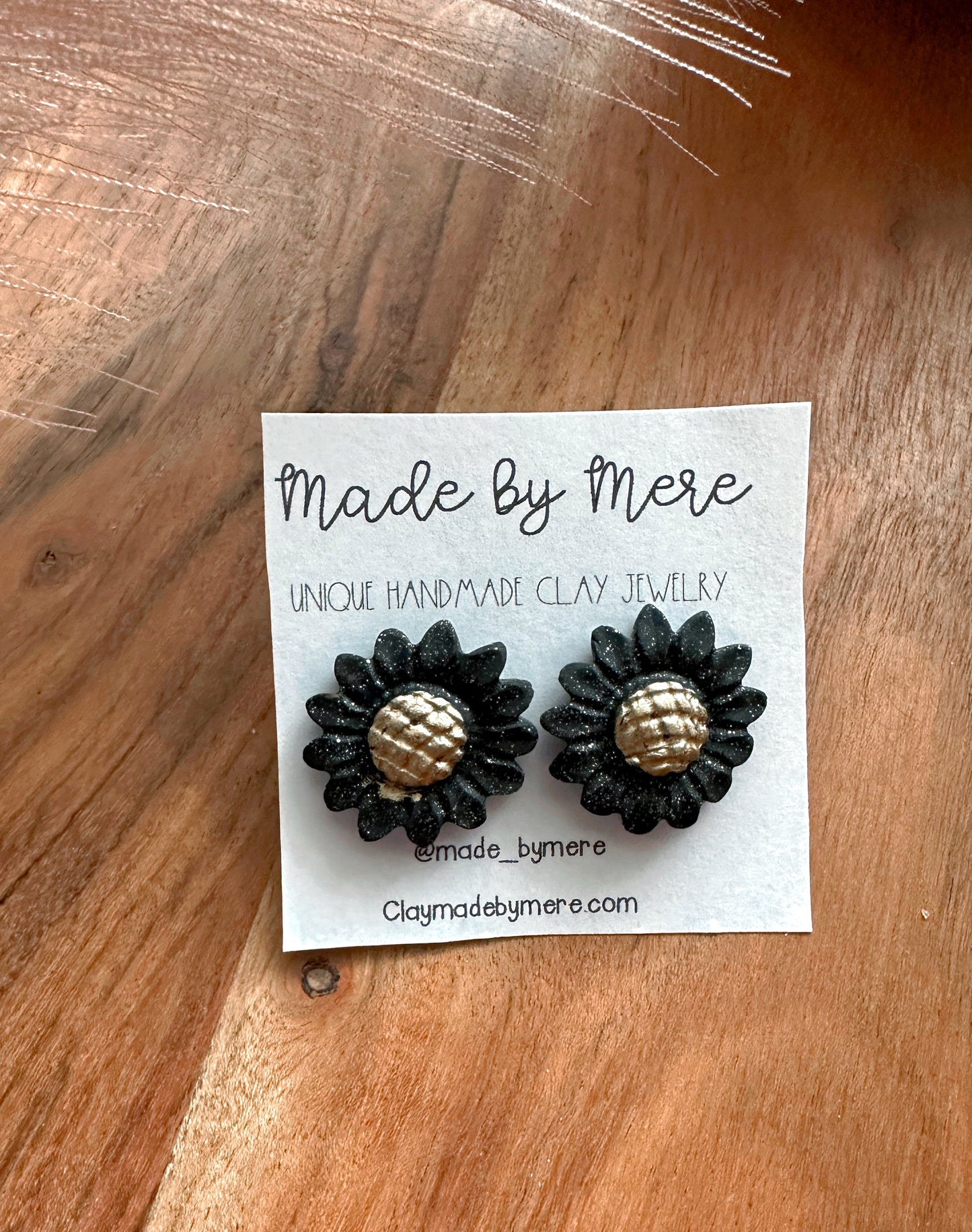 Spring flower studs