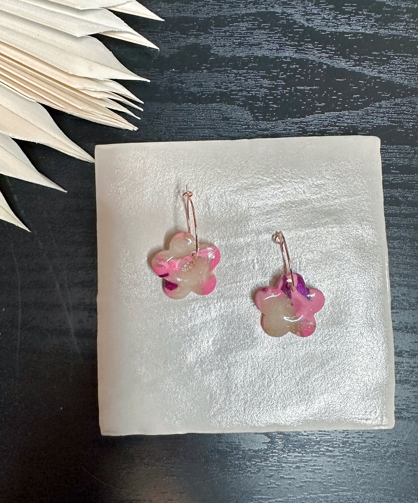 Small Flower Marbled dangles