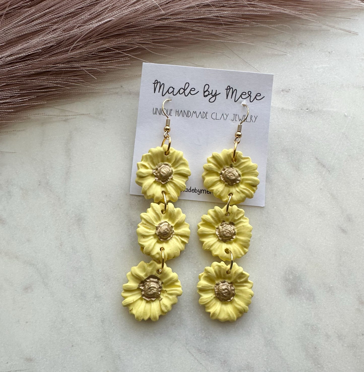 Spring vibes trio flowers dangles