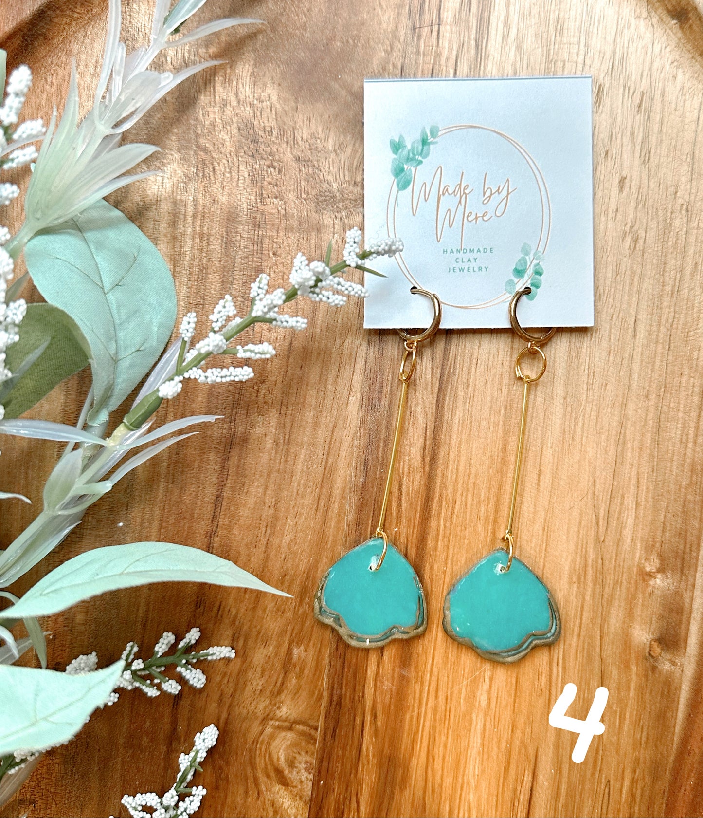 Aquatic marbled collection dangles
